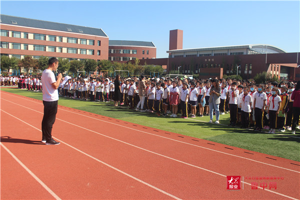 桓台县城南学校成功组织“9.18”防空疏散演练