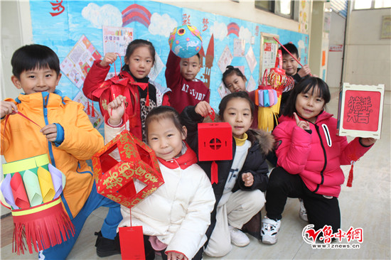 淄博初中小学开学报到 寒假作开业趣味十足