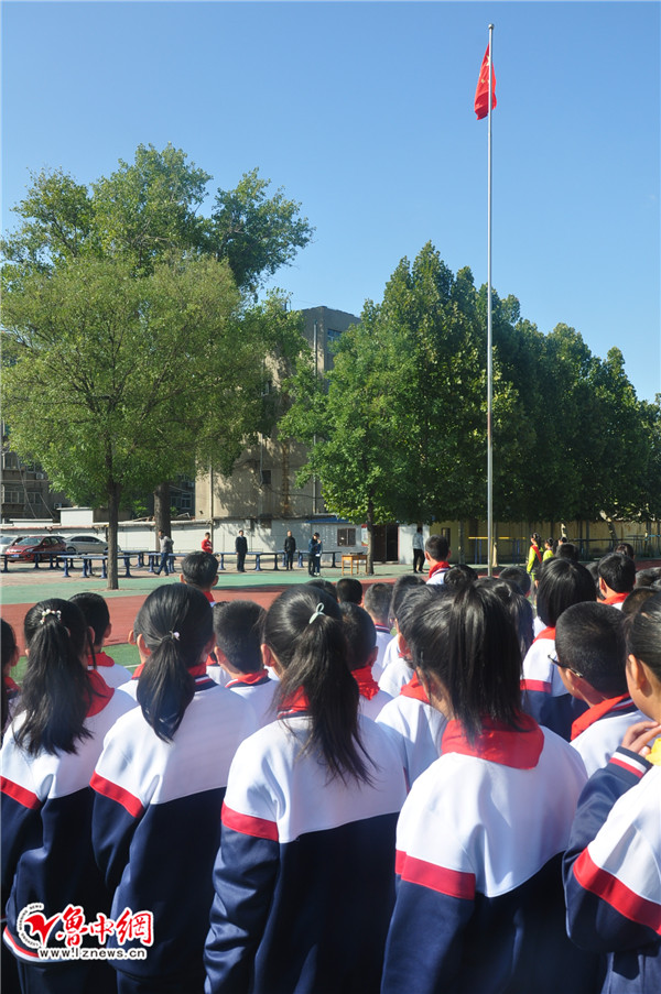 普及食品安全常识养成良好饮食习惯张店四中举行食品安全主题教育
