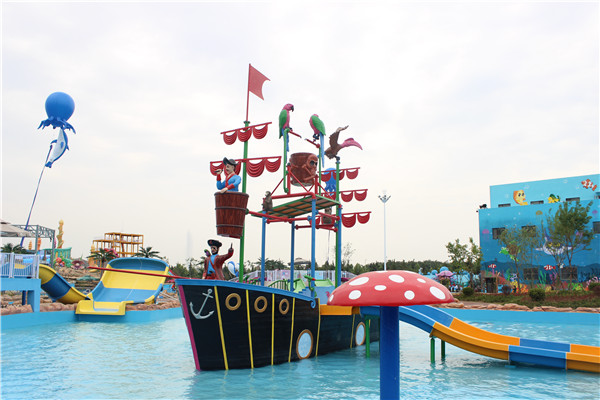 鲁中顶级水乐园 开启狂欢嘉年华 红莲湖885水世界盛大开园酷爽今夏